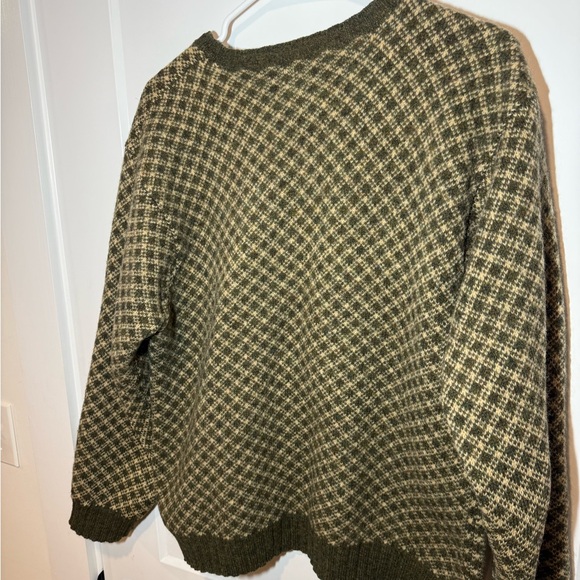 Vintage J Crew Birdseye 100% Wool Sweater. Casual, Preppy, Pullover Crewneck. M - Picture 7 of 10